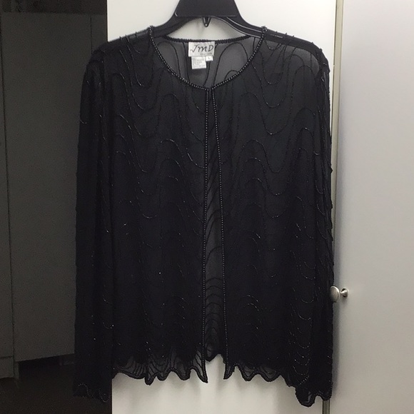 JMD BLACK SEQUINED TOP OPEN WITH ONE HOOK ON TOP. - Picture 14 of 14